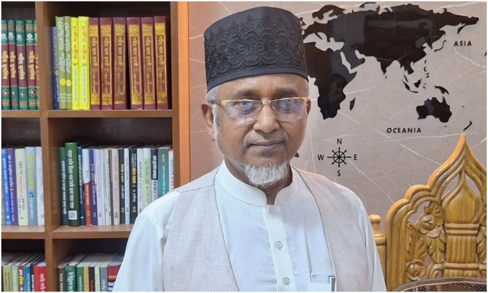 নিজের কাণ্ড ভুলে ফেসবুকে সরব গাজী নজরুল, দিলেন ন্যায়ের বাণী